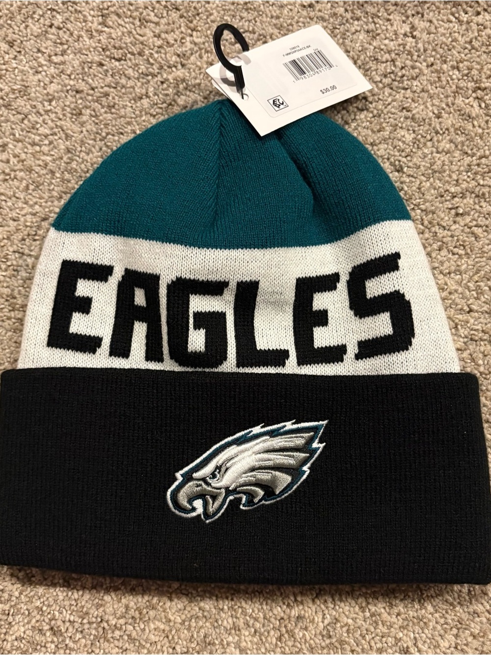 NWT NFL Team Headwear Eagles beanie